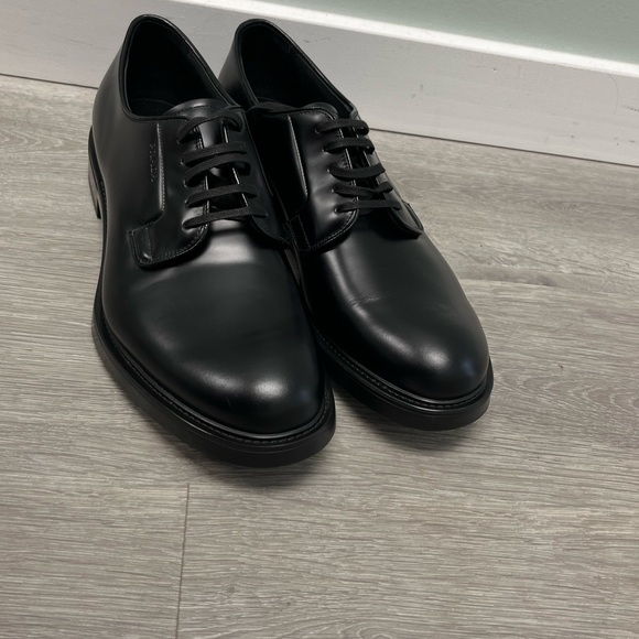 Prada Brushed Leather Lace-up Derby shoe. Prada size 9 US 10. - Picture 8 of 16